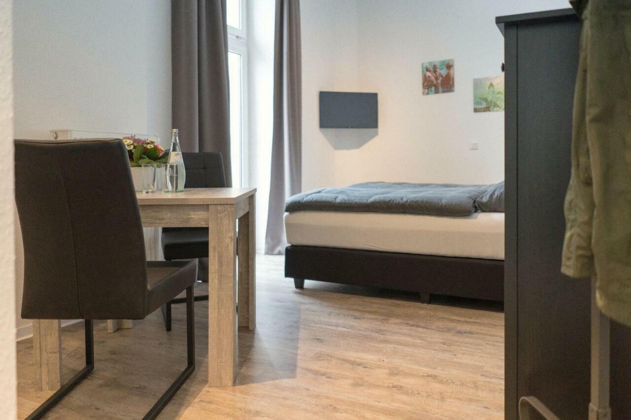 Appartement Am Schloss Gießen Esterno foto